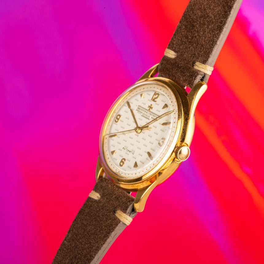 1940's (Circa) Vacheron Constantin 18K GOLD with Guilloché Dial