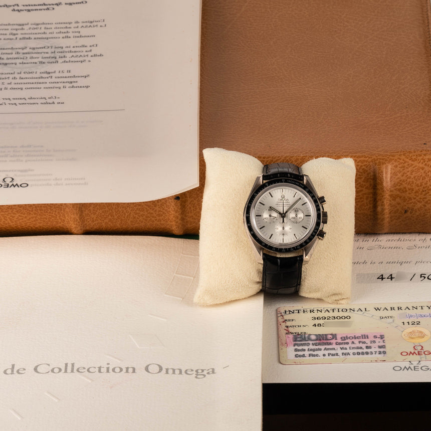 2001 Omega Speedmaster Albino White Gold Ref: Full, Like