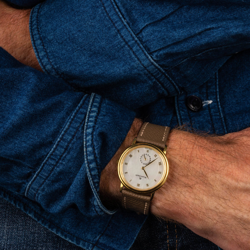 1990 (circa) Blancpain Villeret caliber 4795 in yellow gold with rare Mother of pearl nacre dial