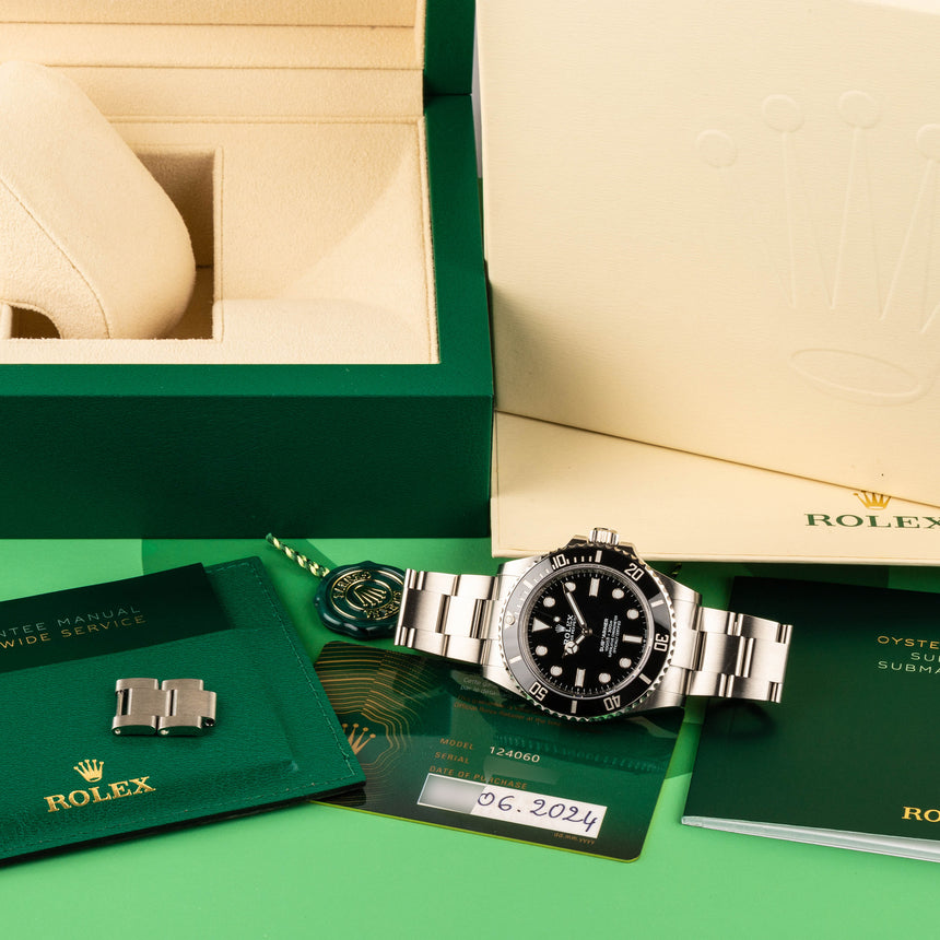 2024 Rolex Submariner , without date, reference 124060: NEW & full