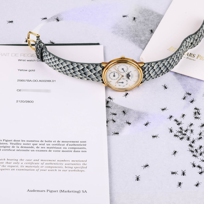 1992 (circa) Audemars Piguet Perpetual calendar in yellow gold, ref 25657BA: MINT ! (extract)