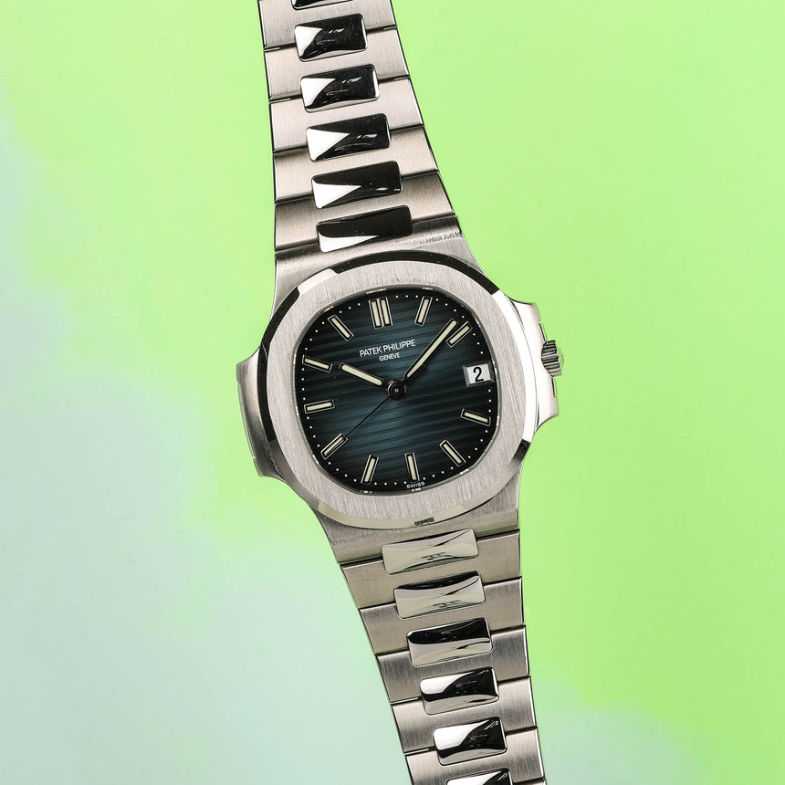 2007 (CIRCA) PP&Co RARE Nautilus reference 5800: FULL SET & LIKE NEW