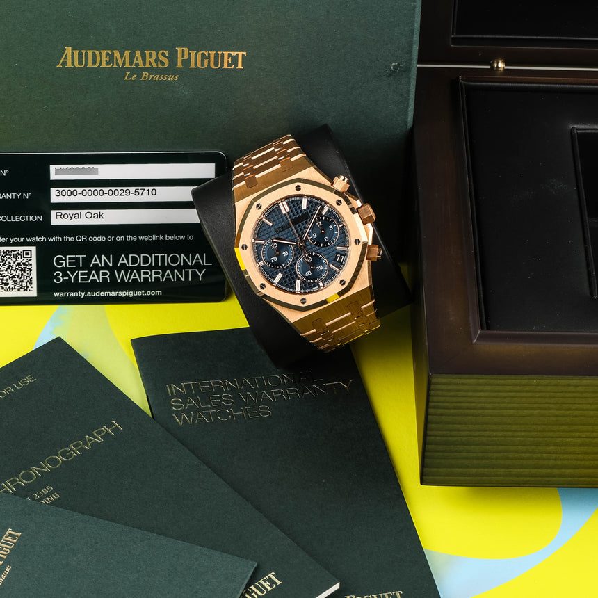 2022 Audemars Piguet Royal Oak, rare reference 26240OR.OO.1320OR.01 , bue dial: Like new & full set