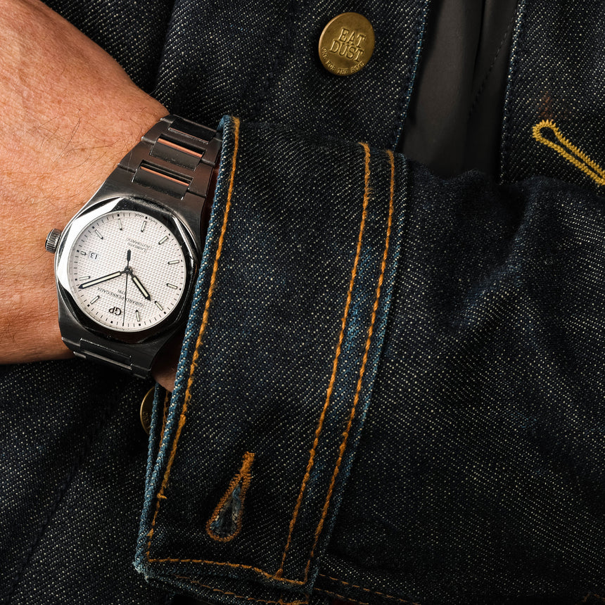 2021 Girard Perregaux Laureato 81000-11-131-11A: Full 225th Anniversary Edition