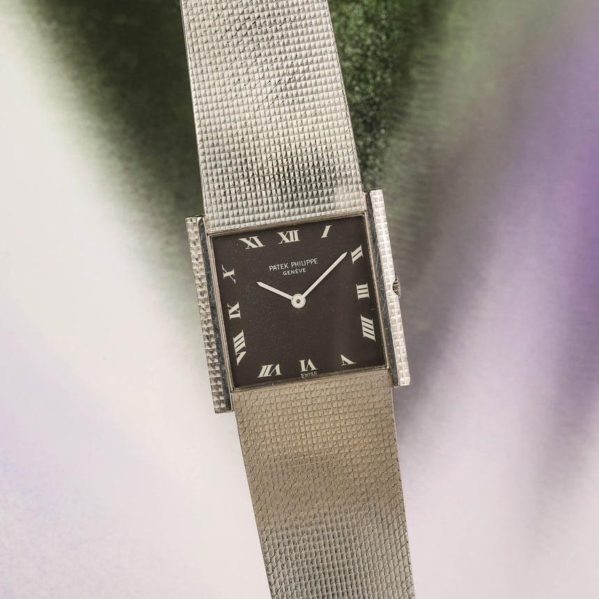 1968 Patek Philippe & co white gold manual winding watch, reference 3494, rare grey dial !