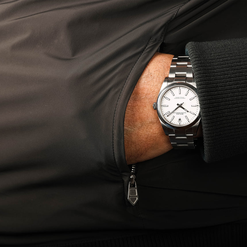 2020 Rolex Oyster Perpetual Silver dial ref 114300: Full set & mint