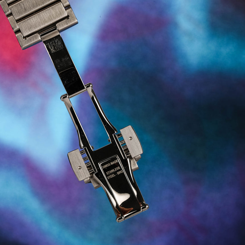 2023 H.Moser & Cie. Streamliner Perpetual Calendar Ref: 6812-1200 Full Set