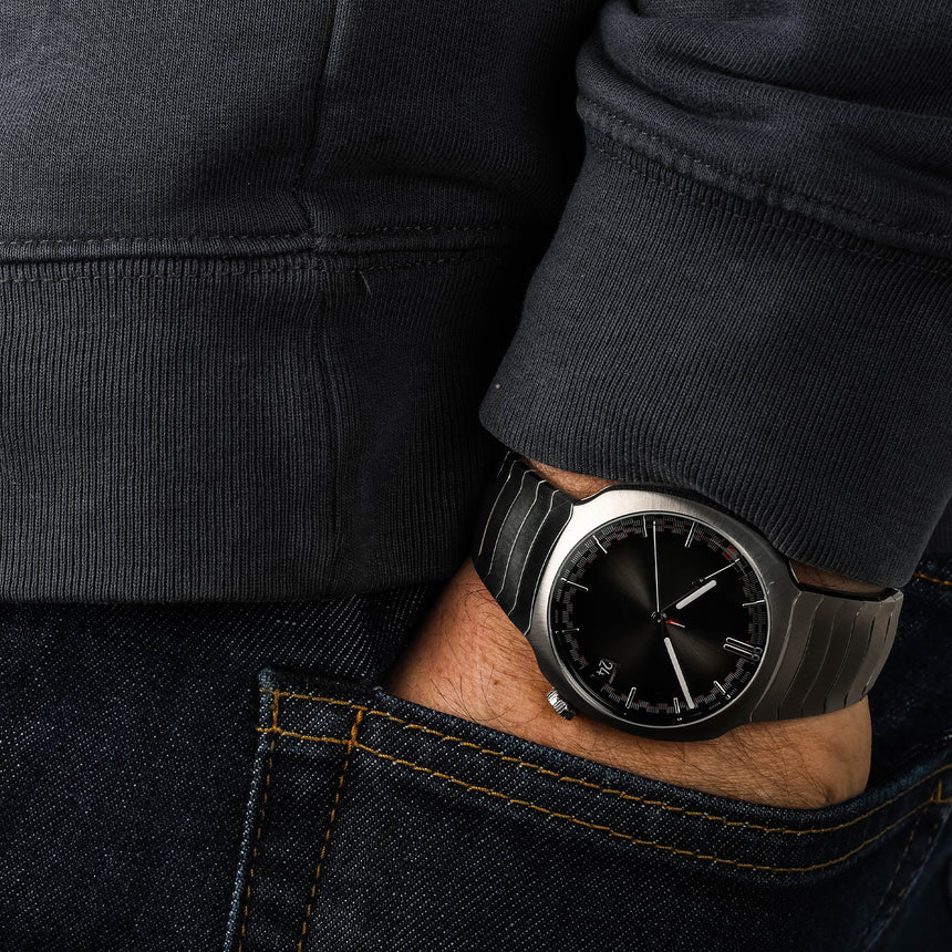 2023 H.Moser & Cie. Streamliner Perpetual Calendar Ref: 6812-1200 Full Set