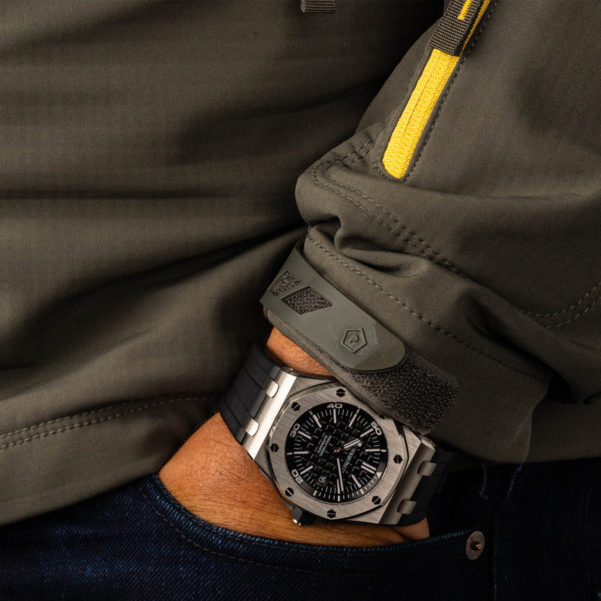 2012 Audemars Piguet RO Offshore ref 15703st : FULL SET & 2021 AP Service !!