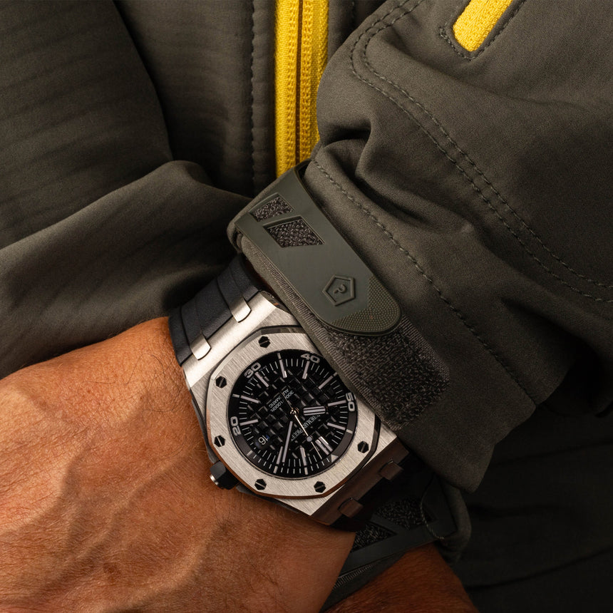 2012 Audemars Piguet RO Offshore ref 15703st : FULL SET & 2021 AP Service !!