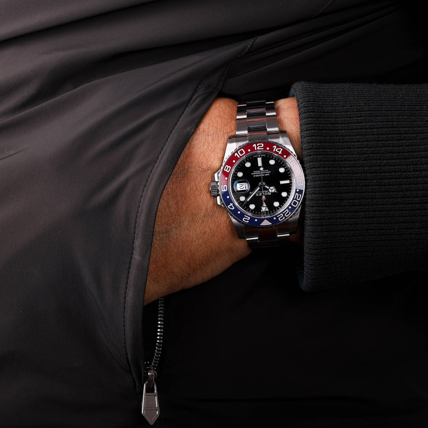 2021 Rolex GMT Master "Pepsi" ref 126710BLRO: Top conditions & FULL SET