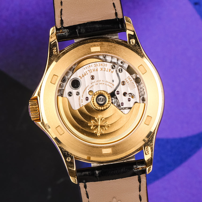 2010 Patek Philippe Calatrava ref. 5127J – Yellow Gold – Full Set & Patek Service