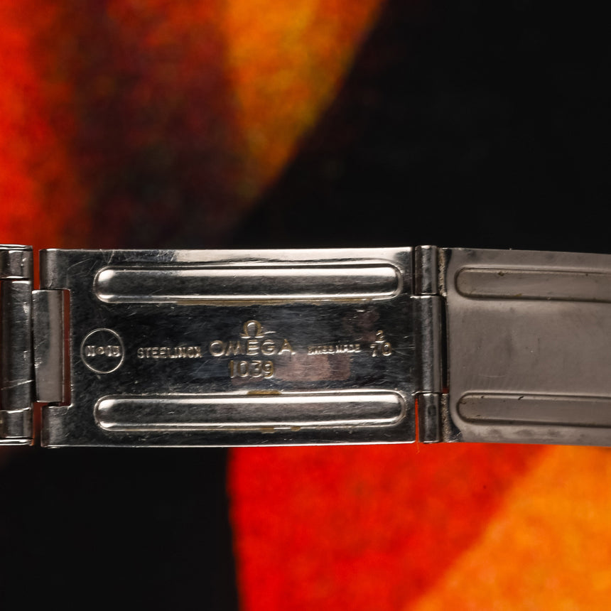 1970 Omega Speedmaster Moonwatch ref. ST 145.022 – Extract from Archives Stunning Patina & Brownish dial