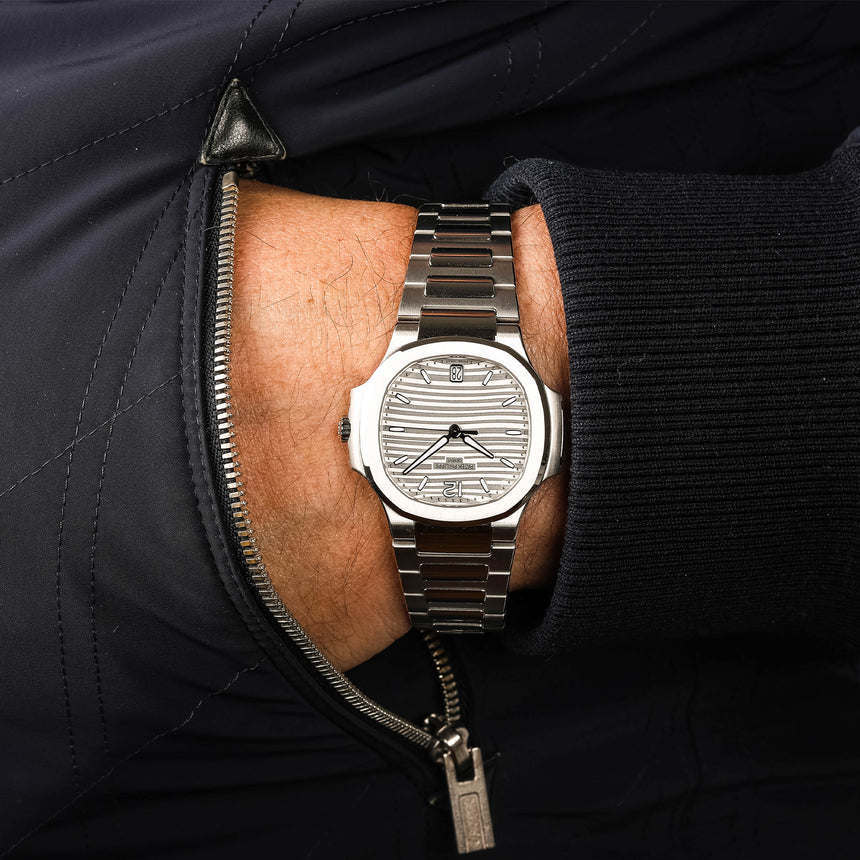 2025 PP&Co Lady Nautilus ref 7118 white dial: New & FULL SET