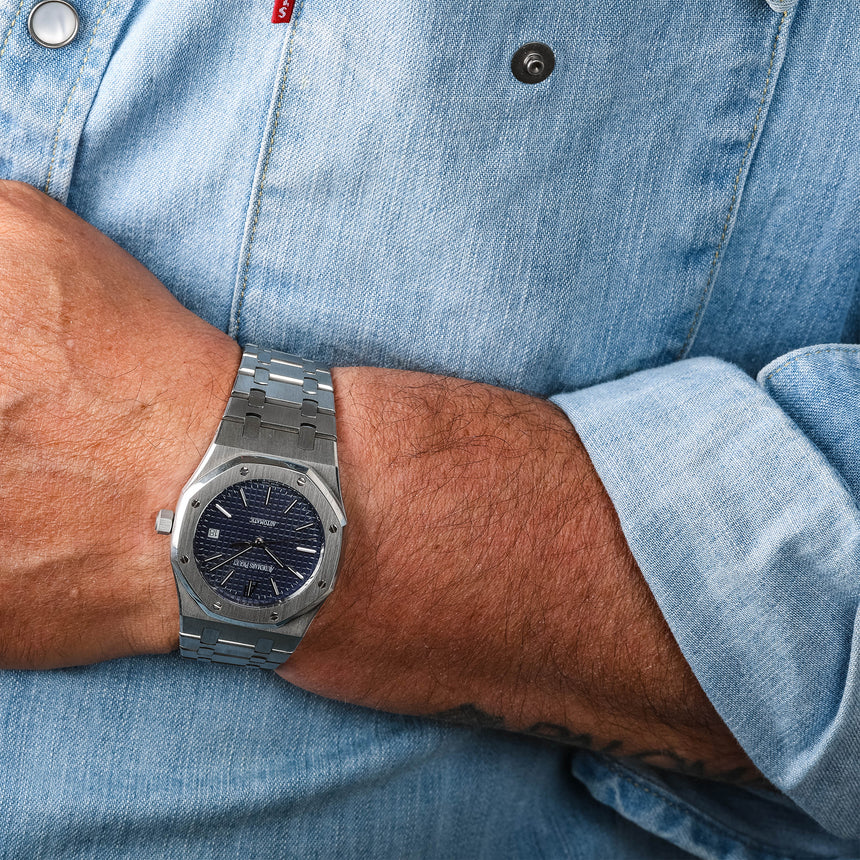 2012 Audemars Piguet Royal oak, Blue dial ref: 15300 Mint & full set
