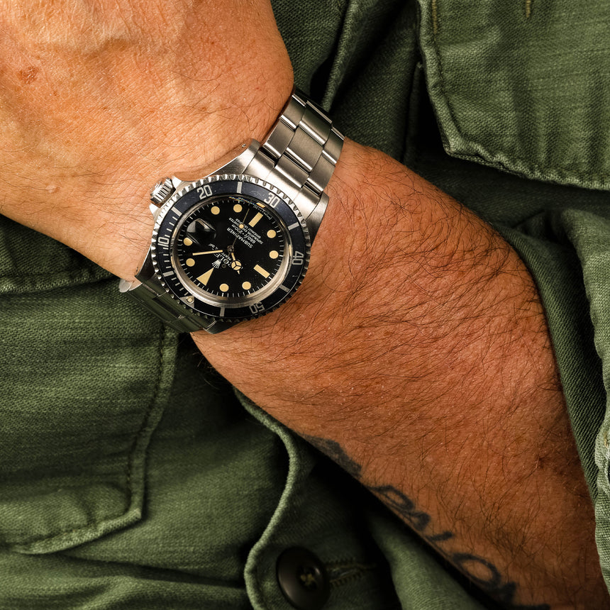 1977 Rolex Submariner Date Ref: 1680 Stunning Patina & Blue Grey insert !