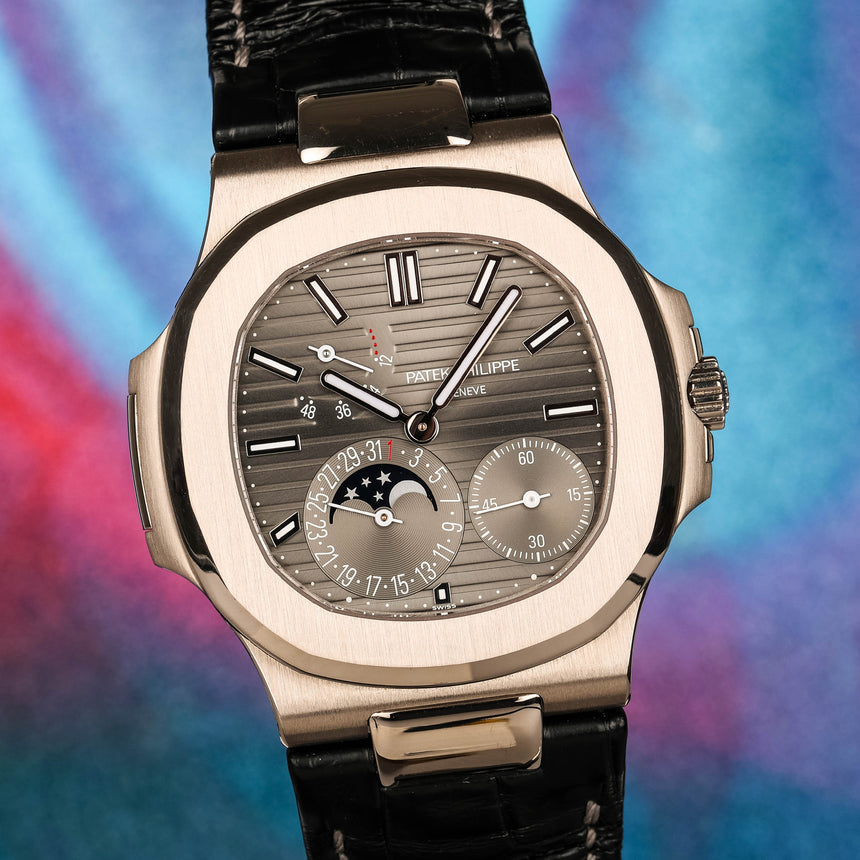 2024 PP&co Nautilus in White Gold, reference 5712G : Full Set Like New & Last Batch !