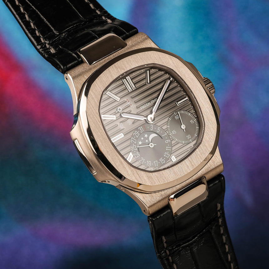 2024 PP&co Nautilus in White Gold, reference 5712G : Full Set Like New & Last Batch !