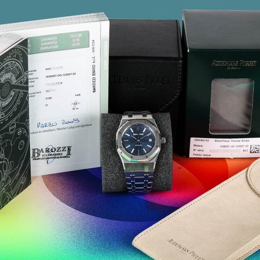 2009 Audemars Piguet Royal oak, Blue dial ref: 15300 Mint & Papers & Service