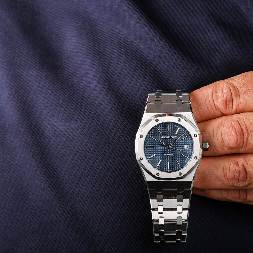 2009 Audemars Piguet Royal oak, Blue dial ref: 15300 Mint & Papers & Service
