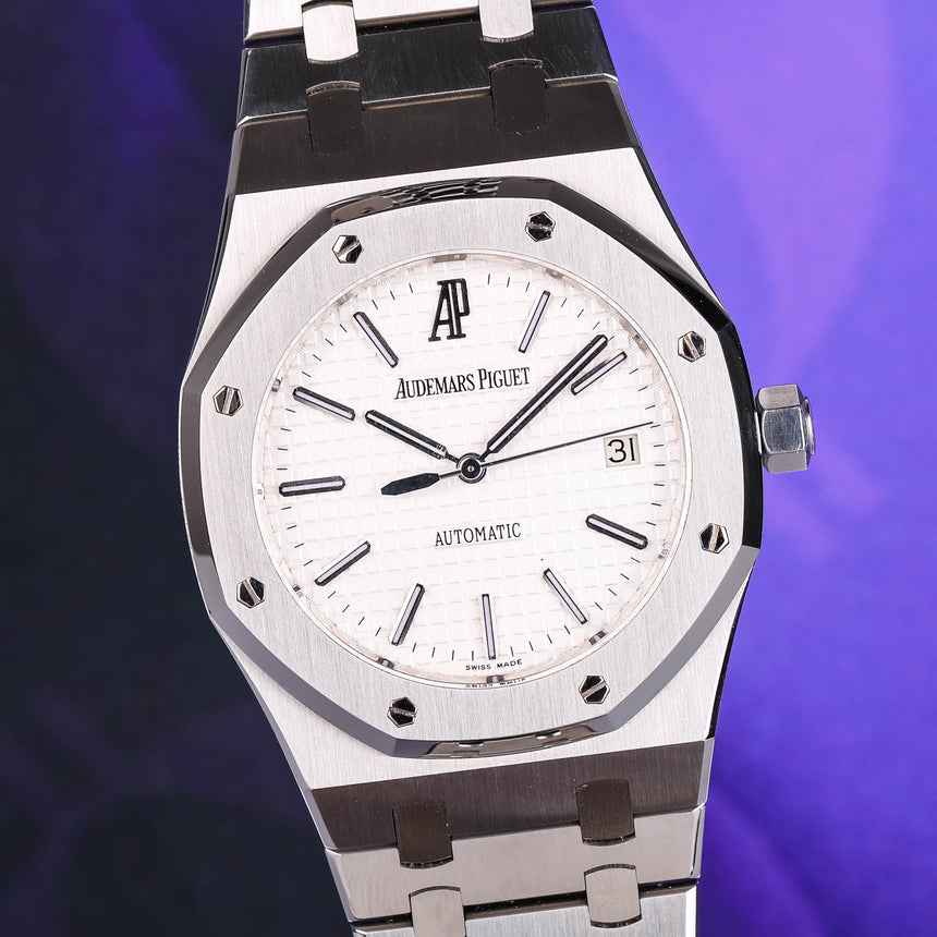 2006 Audemars Piguet Royal oak, White dial ref: 15300 Box & Papers Superb !
