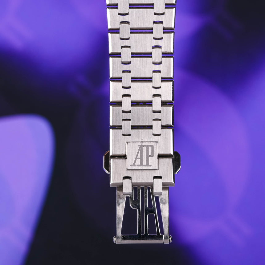 2006 Audemars Piguet Royal oak, White dial ref: 15300 Box & Papers Superb !