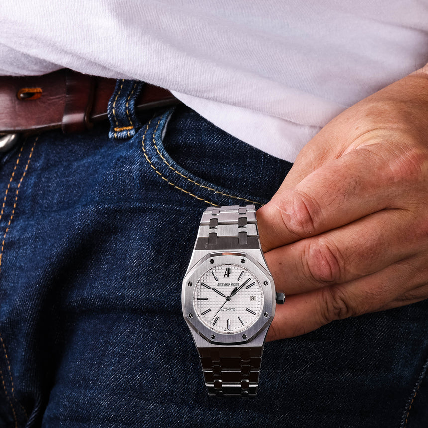 2006 Audemars Piguet Royal oak, White dial ref: 15300 Box & Papers Superb !