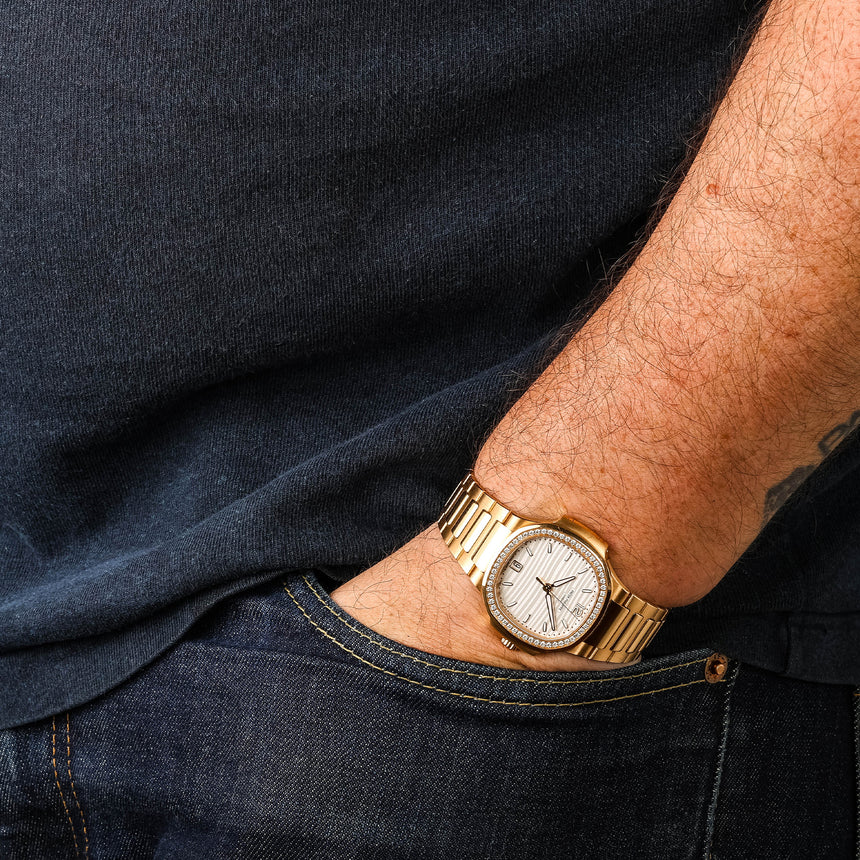 2023 PP&Co Nautilus in Rose Gold ref: 7118/1200R-001 white dial & Diamonds Full Set Mint !