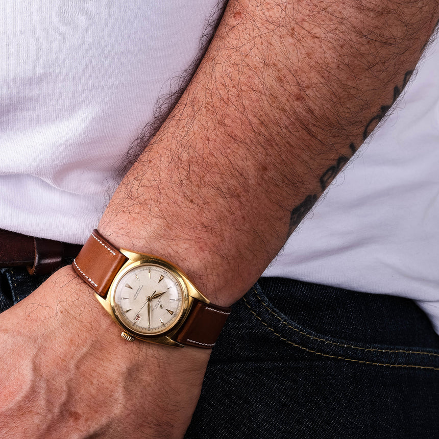 1940 Circa Rolex Bubbleback Ovettone in GOLD Ref: 5030 Crazy dial & original Bracelet