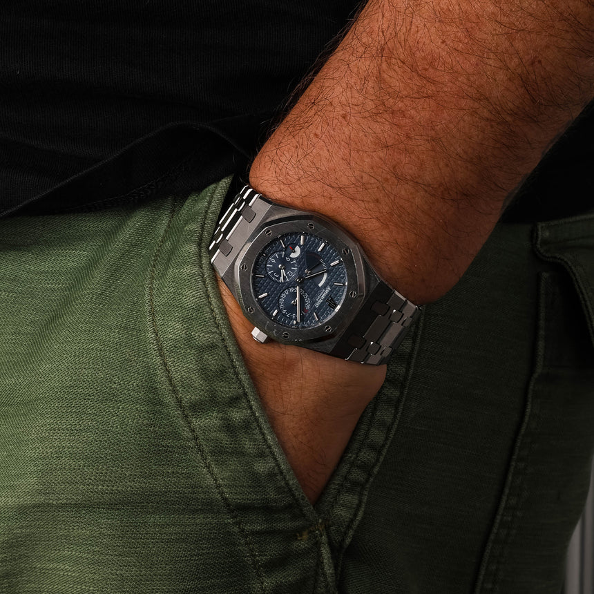 2009 Audemars Piguet Royal Oak Dual Time Blue dial ref: 26120st Boxes & Extract & AP Service !