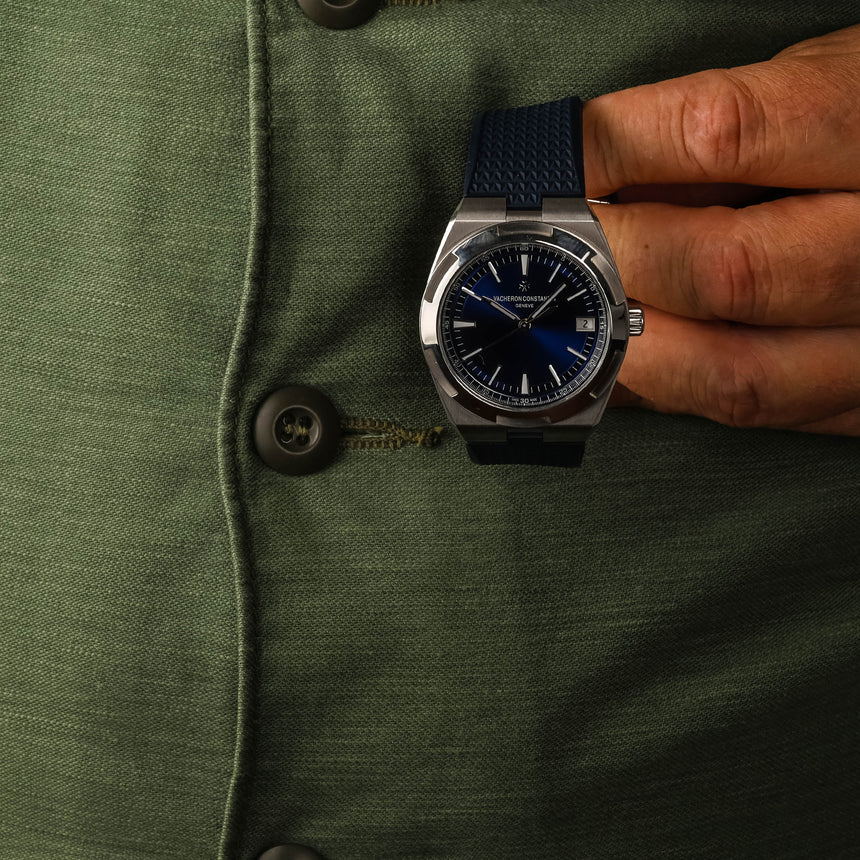 2021 Vacheron Constantin Overseas Blue dial ref: 4520V/210A-B128 Full Set