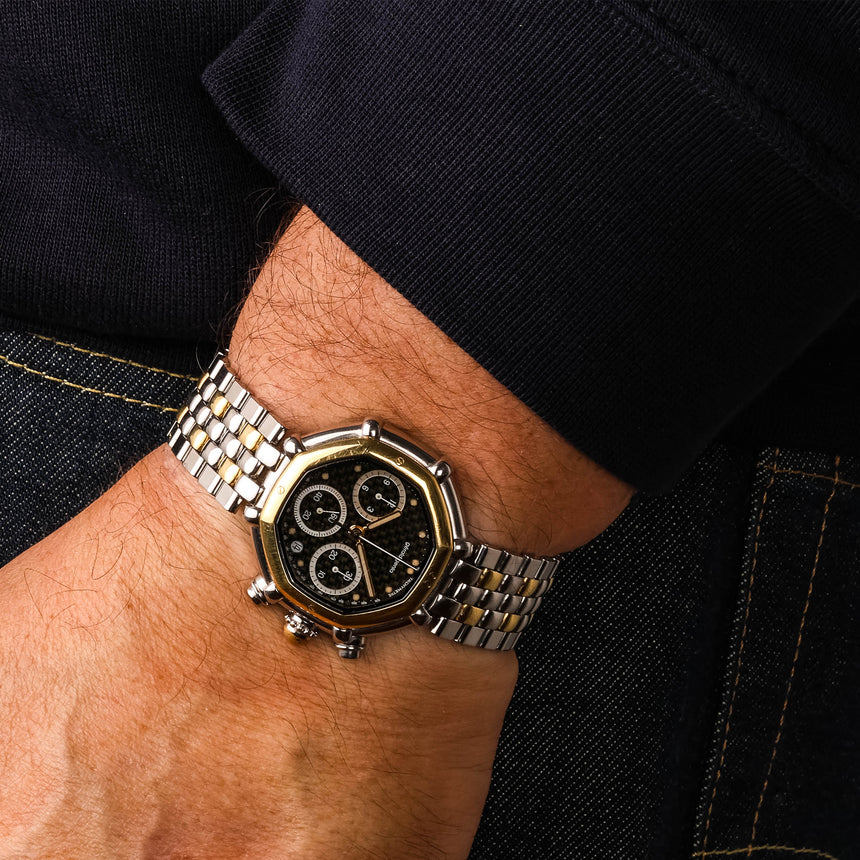 1990 (Circa) Gérald Genta Success Octagonal Chronograph with Faceted Carbon Fibre Dial Ref: 3388.7 Full Set Rare !