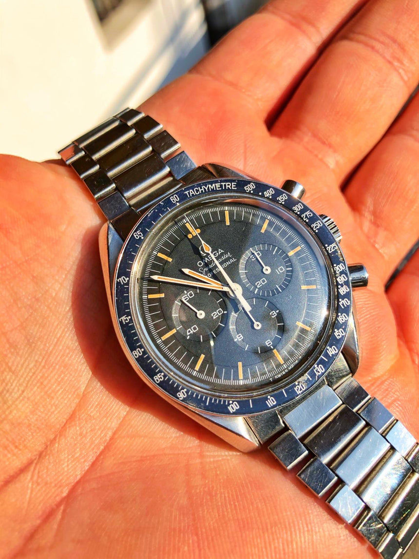 1970 Omega Speedmaster Moonwatch ref. ST 145.022 – Extract from Archives Stunning Patina & Brownish dial