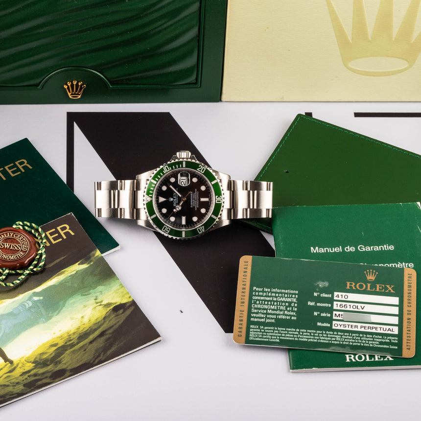 2008 Rolex Green Submariner ref 16610LV: Boxes and papers